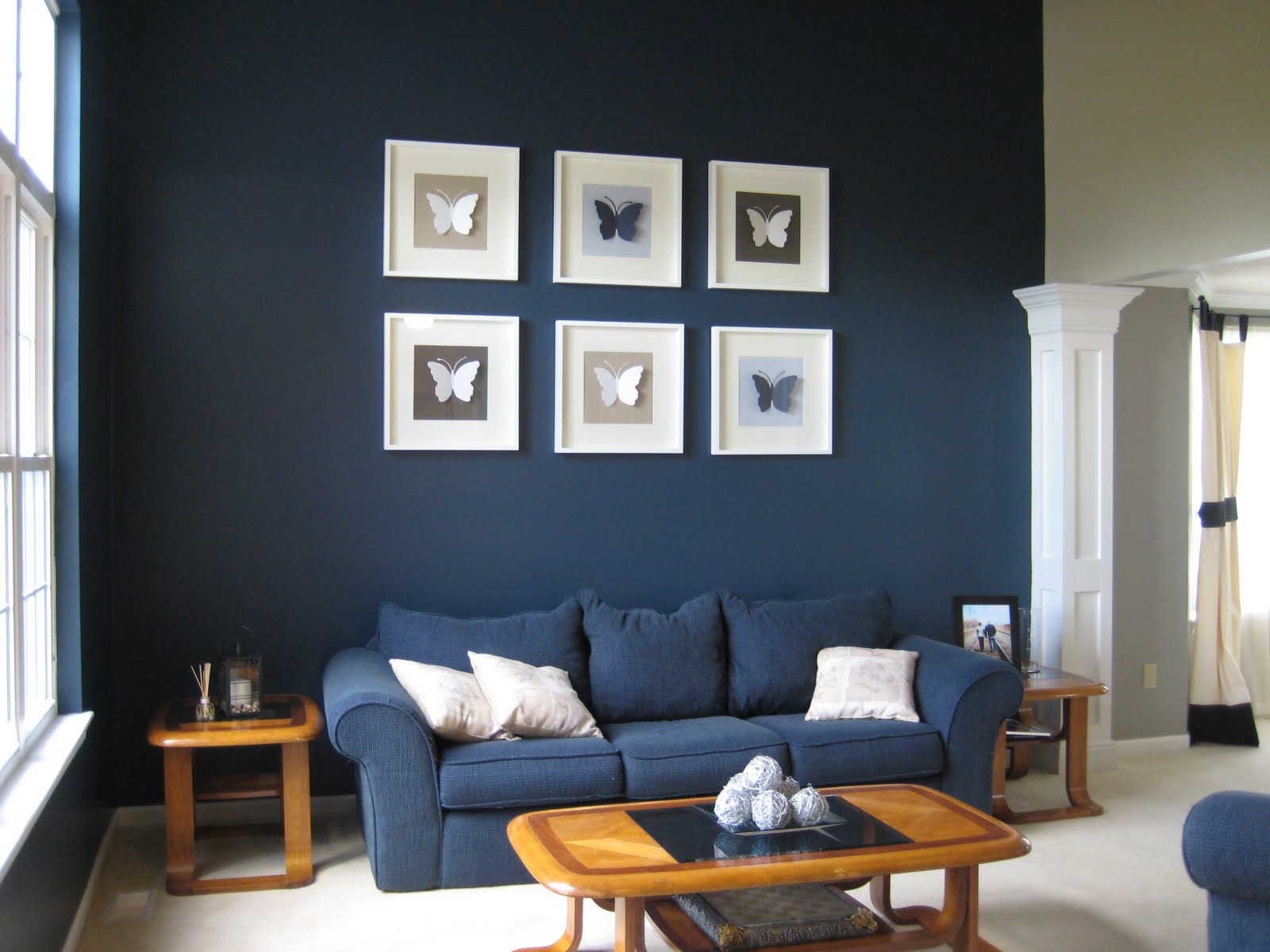 navy blue paint in living room
